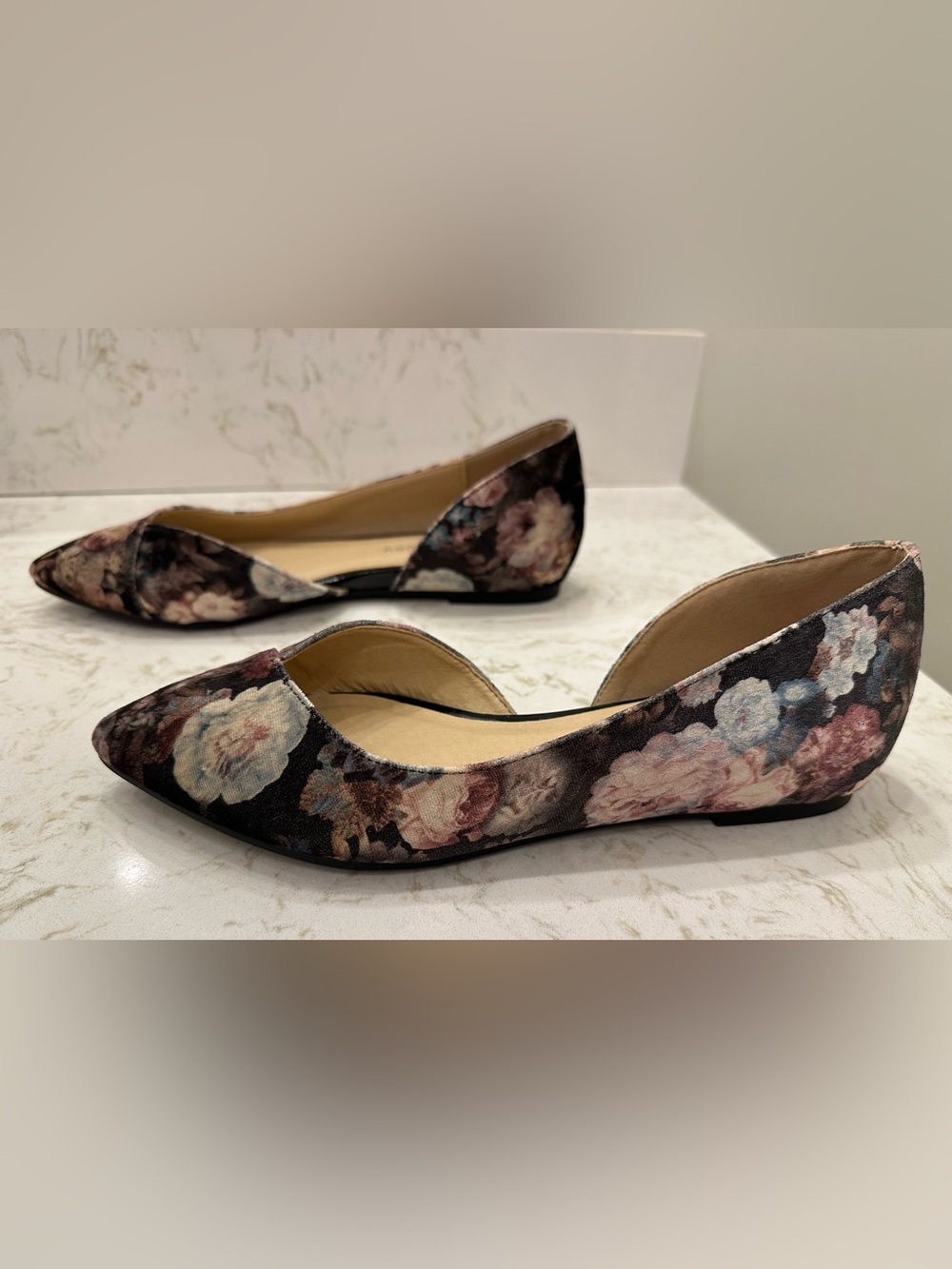 CL by Laundry Hiromi Black Floral Print Velvet D'Orsay Flats 6.5 - Picture 7 of 12